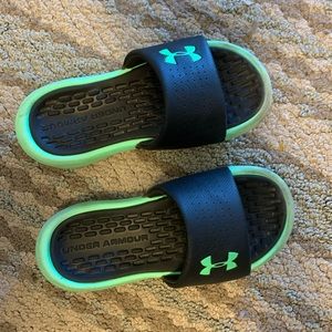Under Armor slides